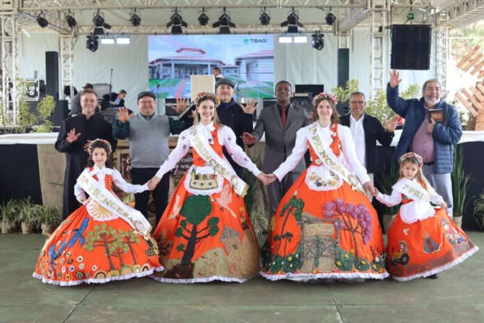 Tibagi celebra 26ª festa pela colheita com missas, shows e confraternização