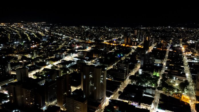 Ponta Grossa substitui 80% das lâmpadas de rua por tecnologia LED