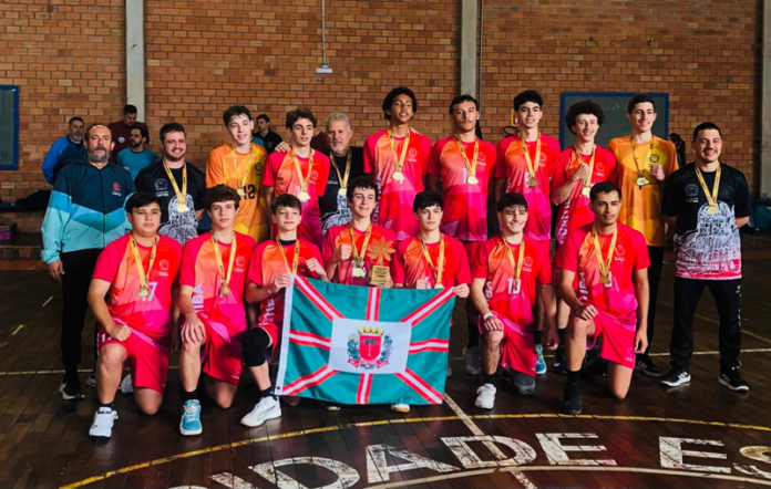 Curitiba leva quatro ouros nos Jogos da Juventude e avança quatro equipes à final