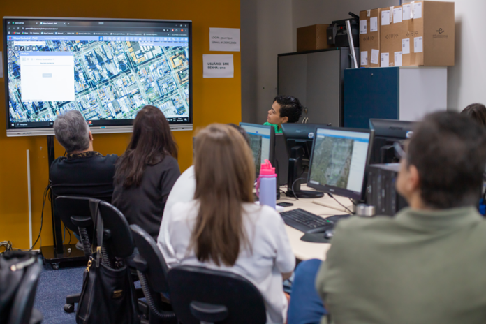 Servidores da Prefeitura aprendem a usar Mapa Cadastral em curso de 2 dias