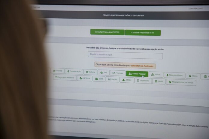 192 professores de Educação Física aprovados têm até 3 de setembro para enviar documentos