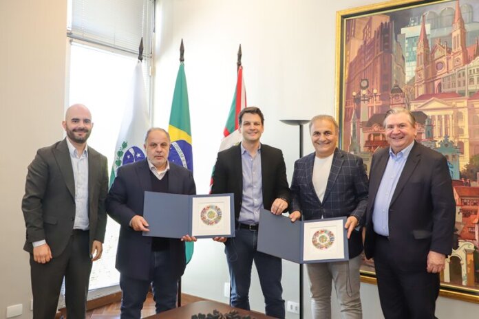 Curitiba busca parcerias comerciais e culturais com a Itália