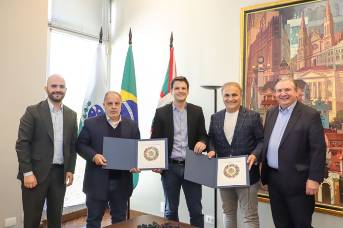 Curitiba busca parcerias comerciais e culturais com a Itália