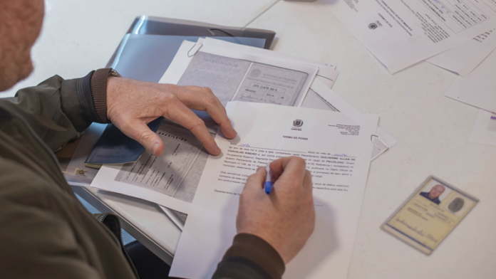 Prefeitura convoca 16 professoras aprovadas em concurso para tomar posse em Curitiba