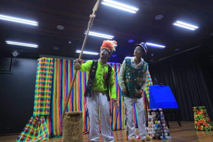 Mostra de Teatro começa com sete espetáculos até sábado