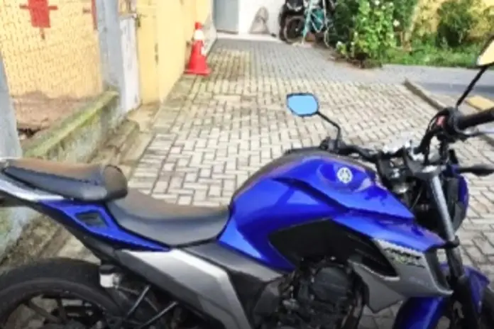 Motocicleta com registro de furto é recuperada pela GCM em Paranaguá