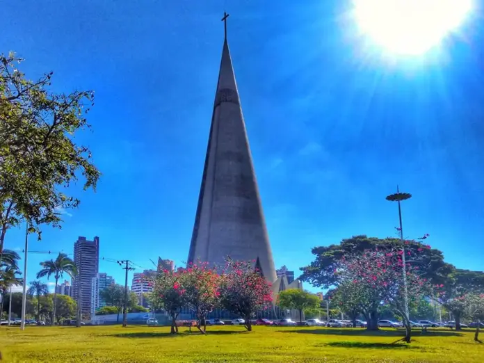 Sábado terá calor acima de 30°C e chuva em boa parte do Paraná; veja a previsão