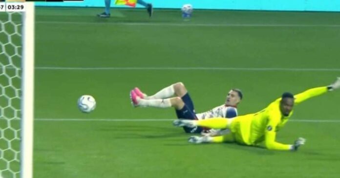 Palmeiras fecha fileiras após gol contra do goleiro na Libertadores