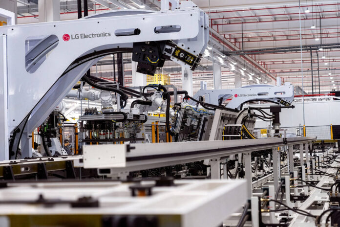 LG abre fábrica no Paraná e aposta em 20% do mercado de eletrodomésticos