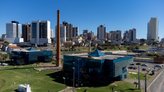 Carreta de Imagens começa a fazer tomografias em Ponta Grossa na segunda