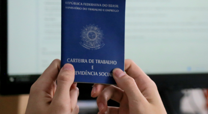 Cascavel abre vagas para quem busca primeiro emprego