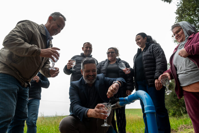 Zona rural ganha 11º sistema moderno de água; prefeitura quer chegar a 1,3 mil famílias