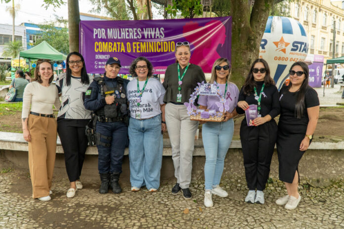 Agosto Lilás leva orientação e serviços de proteção às mulheres em Paranaguá