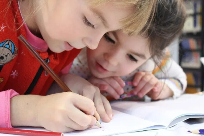 Guarapuava abre 30 vagas para pós-graduação gratuita em educação infantil