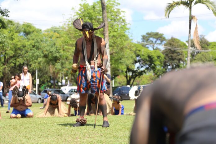 6º Encontro com as Culturas Indígenas acontece neste fim de semana em Maringá