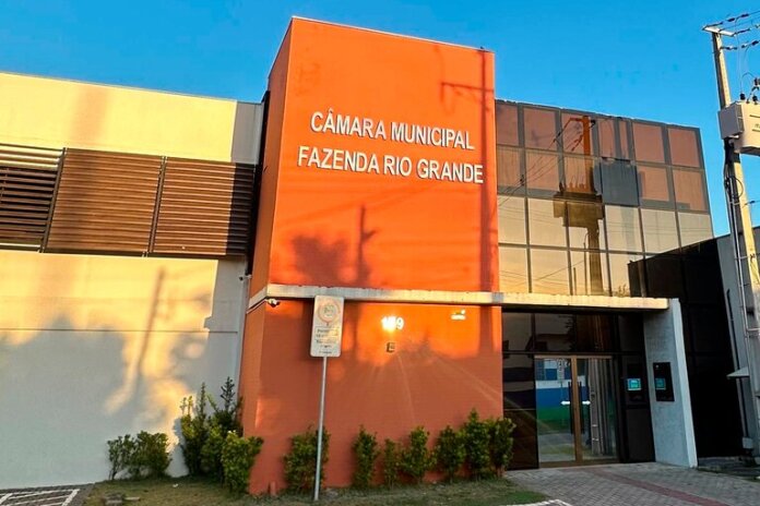Câmara de Fazenda Rio Grande retoma atividades após recesso