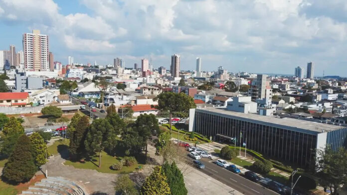 Prefeitura deposita R$ 14 milhões em conta de servidores nesta sexta