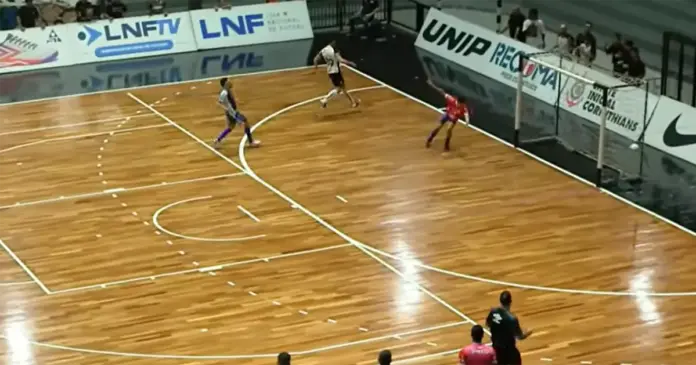 Corinthians bate Pato Futsal e avança nos playoffs da Liga Nacional