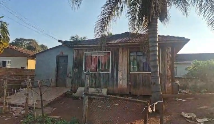 Homem encontrado morto com ferimentos de faca em residência de Pato Branco