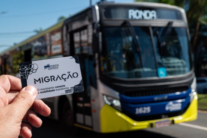 297 passageiros perdem crédito de transporte se não pegarem cartão até segunda
