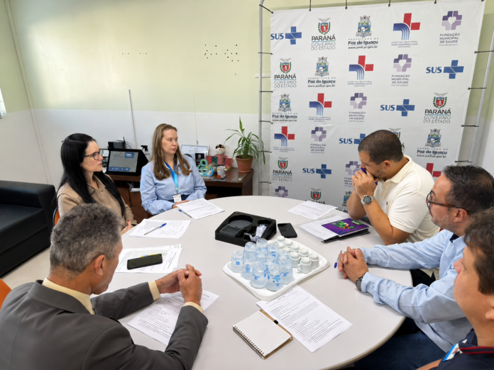 Hospital Municipal de Foz do Iguaçu cria mesa de negociação com sindicato de trabalhadores