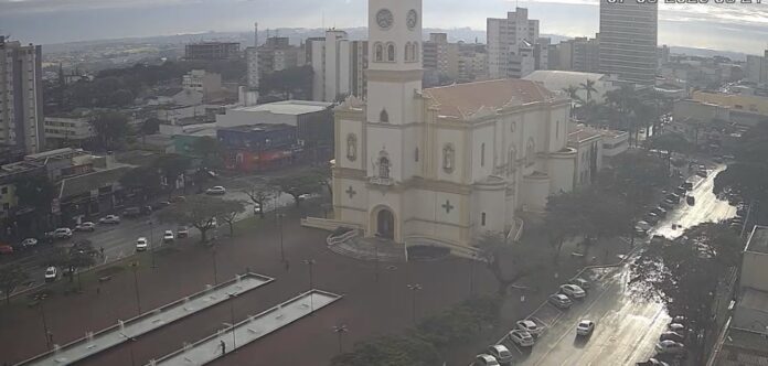 Sexta-feira em Apucarana tem chuva e máxima de 20°C