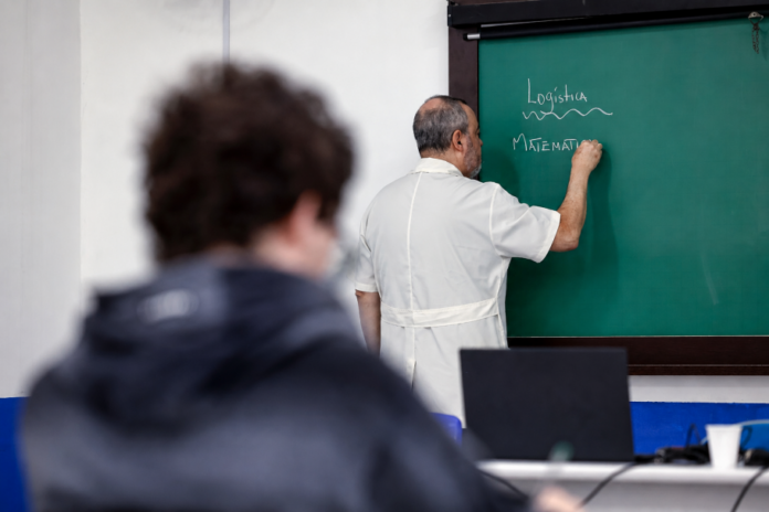 Araucária abre 16 turmas de cursos grátis em agosto com 320 vagas de qualificação