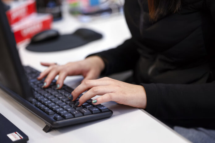 Prefeitura abre 20 vagas em curso de informática básica a partir de quarta