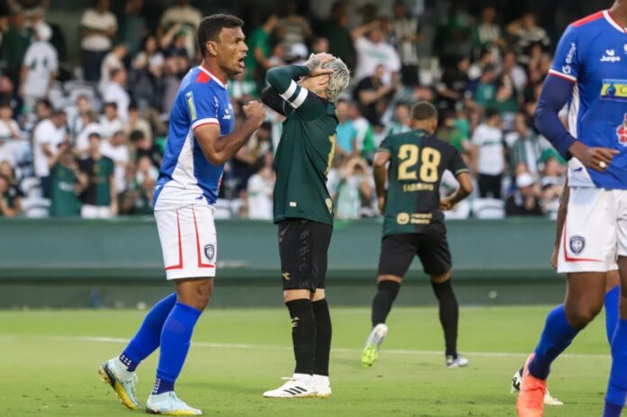 Copa Paraná começa dia 29 de agosto com 8 clubes após saída do Cianorte