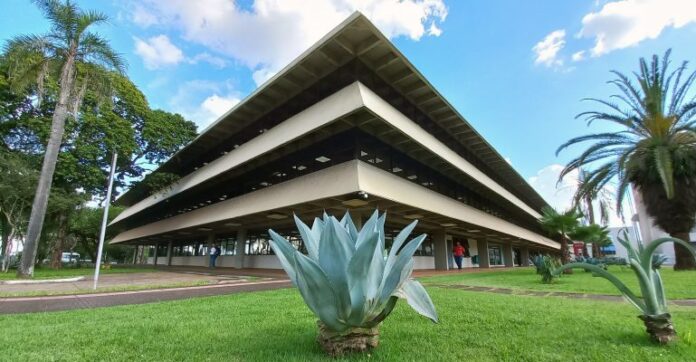 Assistência Social leva cadastro para 50 famílias em distritos e zona norte