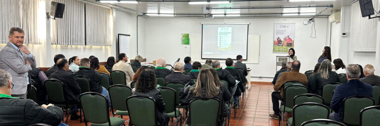 FAEP leva palestra sobre Reforma Tributária para municípios do Paraná
