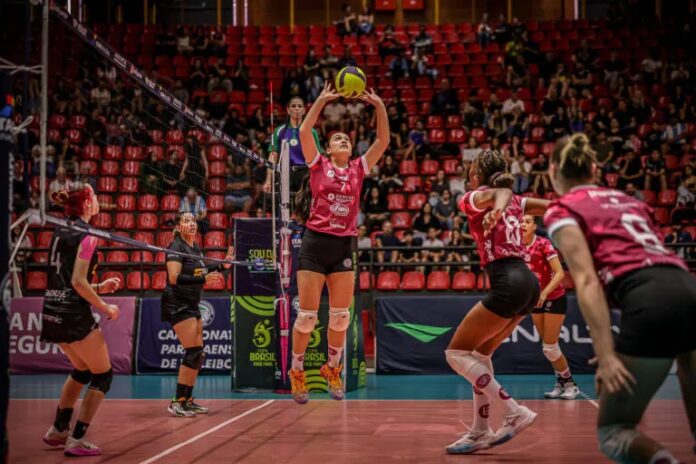 Vôlei Londrina recebe Foz do Iguaçu no sábado com meia-entrada a R$ 20