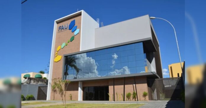 FAU abre inscrições para concurso nesta terça no Paraná