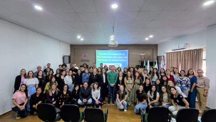 40 psicólogos começam pós-graduação de 2 anos na rede de saúde de Foz do Iguaçu