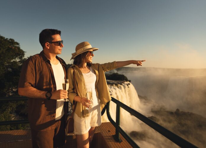 Love Iguassu volta de 24 a 27 de setembro com pôr do sol nas Cataratas
