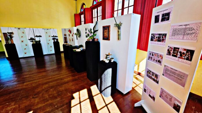 Exposição na Casa da Cultura mostra 30 anos de arte em cerâmica e bambu de Shizem