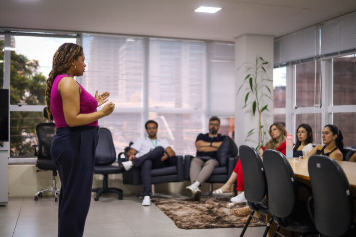 Curso gratuito ensina MEI a conhecer mercado de Maringá