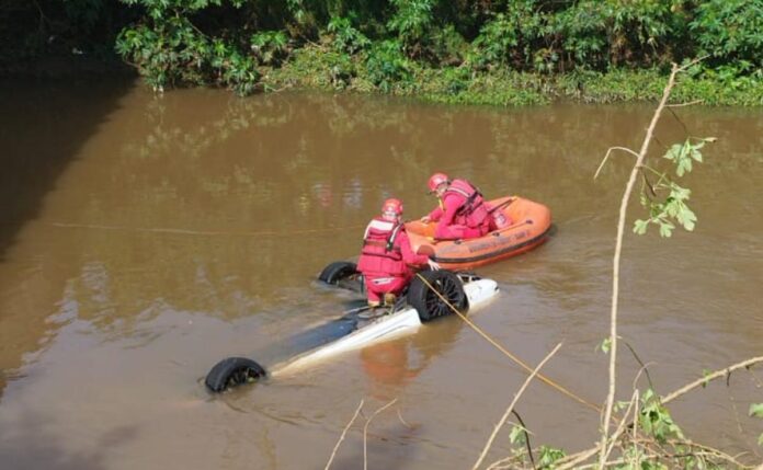 Buscas por mulher no Rio Palmital em Pinhais são suspensas até domingo