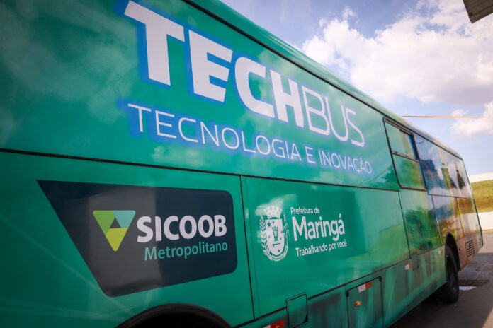 TechBus abre chamada para empresas apoiarem aulas de robótica nas escolas