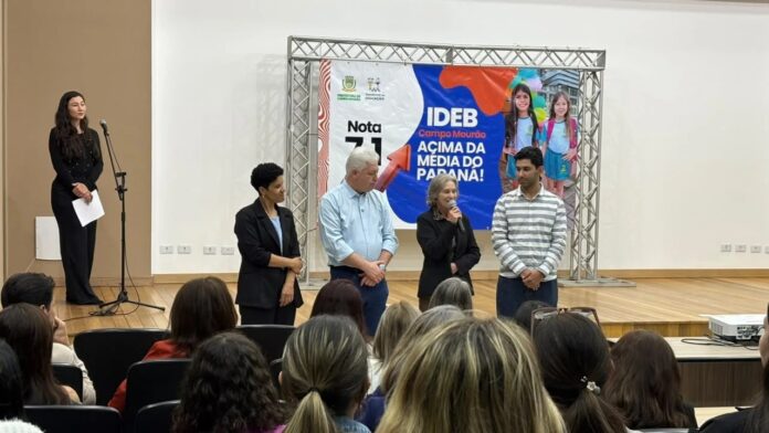 Campo Mourão supera média estadual em avaliação de educação