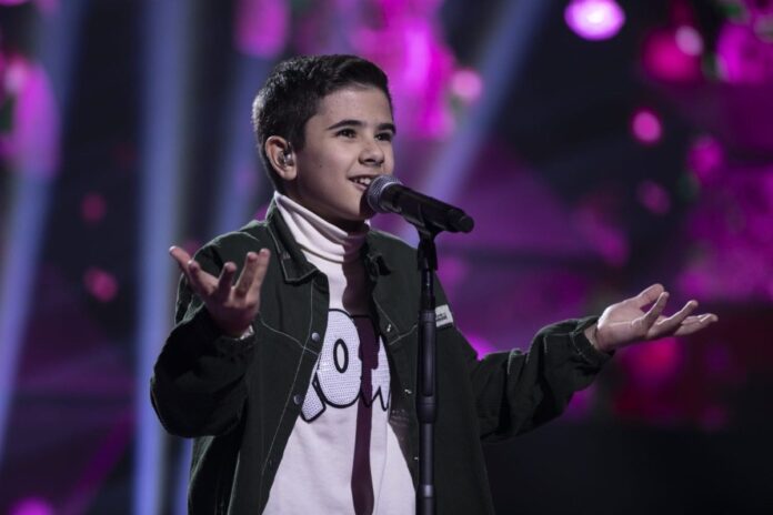 Jovem de Francisco Beltrão participa do Canta Comigo Teen nesta terça