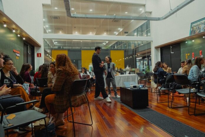 Encontro reúne empresas e voluntários em Curitiba nesta terça