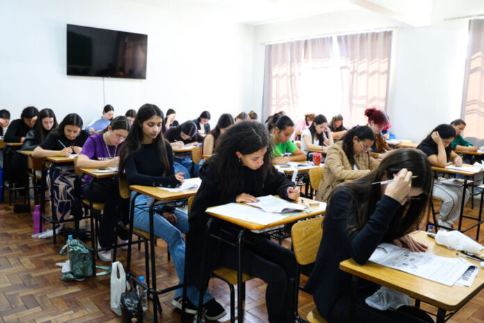 Unicentro abre inscrições para Vestibular 2027