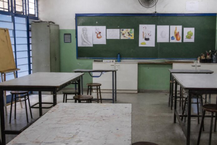 Jacarezinho abre inscrições para aulas gratuitas de pintura e desenho