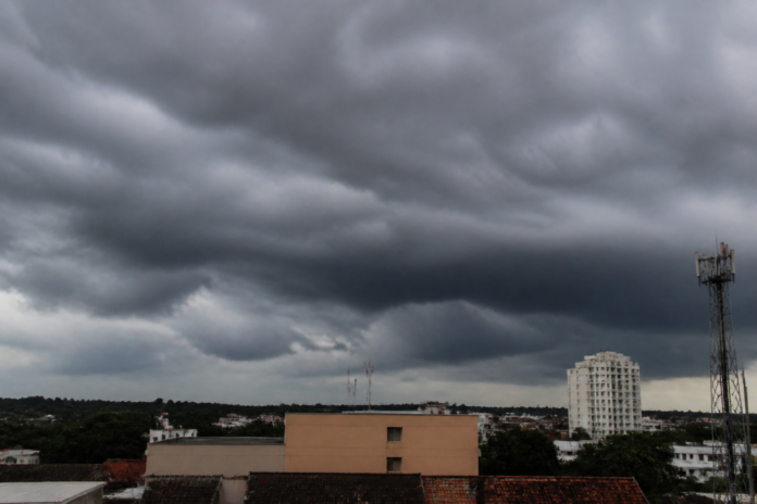 Paraná enfrenta tempestades e ventos de até 60 km/h no início de setembro