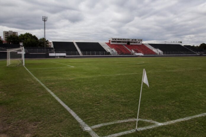 Campeonato Amador de Futebol começa em Apucarana com 34 times e mais de mil participantes