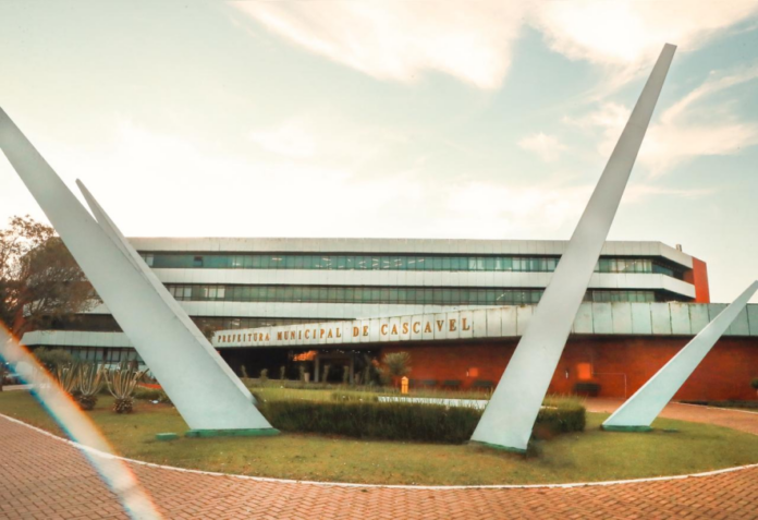 Cascavel convoca 153 profissionais para educação; maioria é professor