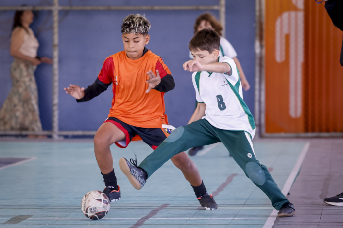 1.500 estudantes de Araucária competem em 8 modalidades nos Jogos Mirins