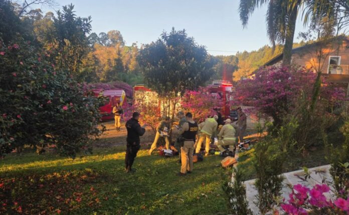 Jovem sofre 27 esfaqueadas em briga em clube de Almirante Tamandaré