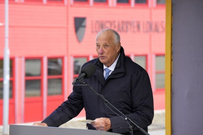 Rei Harald V da Noruega morre aos 89 anos; príncipe Haakon assume o trono
